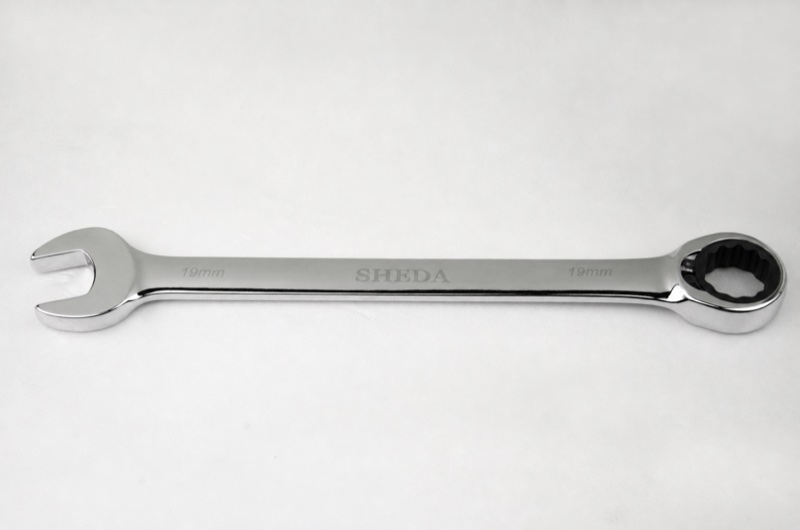 Lockable One-way Ratchet Wrench